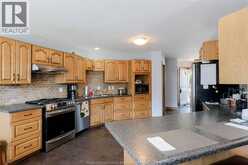 521 ROYAL RIDGE CRESCENT | Amherstburg Ontario | Slide Image Twelve