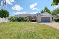 521 ROYAL RIDGE CRESCENT | Amherstburg Ontario | Slide Image One