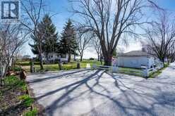 1247 Heritage ROAD | Kingsville Ontario | Slide Image Thirty-two
