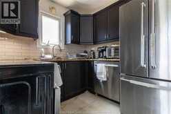 1840 BALFOUR BOULEVARD | Windsor Ontario | Slide Image Eight