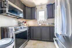 1840 BALFOUR BOULEVARD | Windsor Ontario | Slide Image Nine