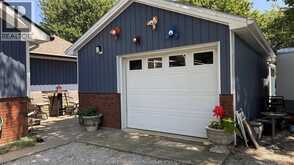 965 West Shore ROAD | Pelee Island Ontario | Slide Image Thirty-seven