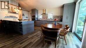965 West Shore ROAD | Pelee Island Ontario | Slide Image Eight