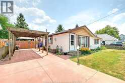291 MURRAY | Amherstburg Ontario | Slide Image Thirty-two