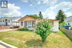 291 MURRAY | Amherstburg Ontario | Slide Image Three