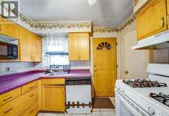 879 FELIX AVENUE | Windsor Ontario | Slide Image Nineteen