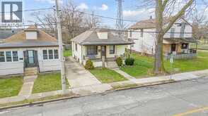 879 FELIX AVENUE | Windsor Ontario | Slide Image One