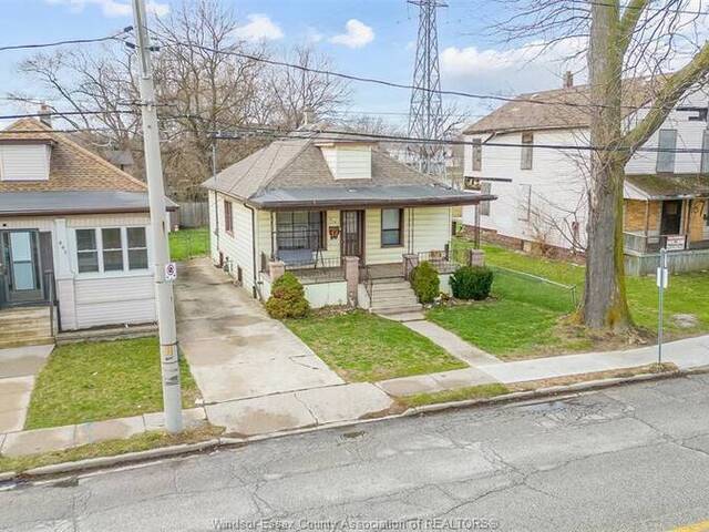 879 FELIX AVENUE Windsor Ontario, N9C 3L1 - 3 Bedrooms Home For Sale