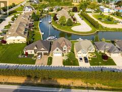 33 MONTEGO BAY CRESCENT Kingsville Ontario, N9Y 4E7