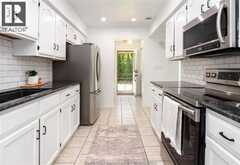 22 UNIVERSITY DRIVE | Chatham Ontario | Slide Image Ten