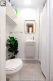 22 UNIVERSITY DRIVE | Chatham Ontario | Slide Image Nineteen