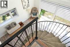 22 UNIVERSITY DRIVE | Chatham Ontario | Slide Image Eight
