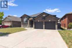 1467 INVERNESS | Windsor Ontario | Slide Image Two