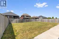 1467 INVERNESS | Windsor Ontario | Slide Image Thirty-two