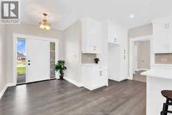 302 BLAKE AVENUE | Lakeshore Ontario | Slide Image Five