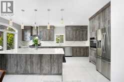 300 SHOREVIEW CIRCLE | Windsor Ontario | Slide Image Seventeen