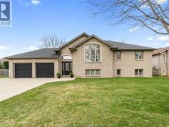7 Beniuk COURT Leamington Ontario, N8H 5K9