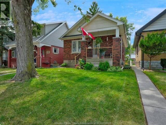 987 CURRY Windsor Ontario, N9B 2C4 - 2 Bedrooms Home For Sale