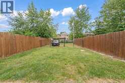 253 CURRY AVENUE | Windsor Ontario | Slide Image Eighteen