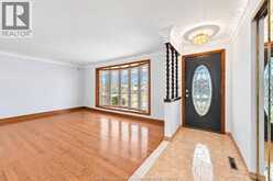 1116 SUMACH CRESCENT | Windsor Ontario | Slide Image Four