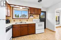 1116 SUMACH CRESCENT | Windsor Ontario | Slide Image Nine
