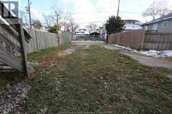 817 CHATHAM STREET East | Windsor Ontario | Slide Image Seventeen