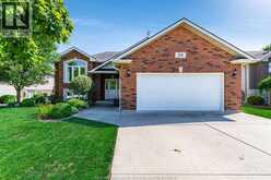 211 Dieppe CRESCENT | Kingsville Ontario | Slide Image One