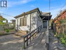 1052 DROUILLARD ROAD | Windsor Ontario | Slide Image Forty