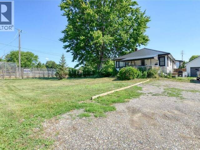 487 ST CLAIR STREET Chatham Ontario, N7L 3K6 - 5 Bedrooms Home For Sale