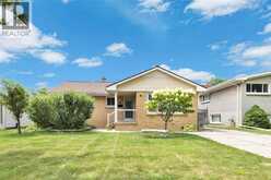 465 CHRISTOPHER | Windsor Ontario | Slide Image Three