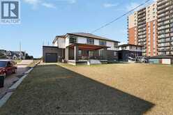 8535 RIVERSIDE DRIVE East | Windsor Ontario | Slide Image Forty-eight