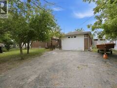 1441 HERITAGE ROAD Kingsville Ontario, N9Y 2E6