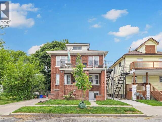 826 JOS JANISSE AVENUE Windsor Ontario, N8Y 3A8 - Multi-family Home For Sale