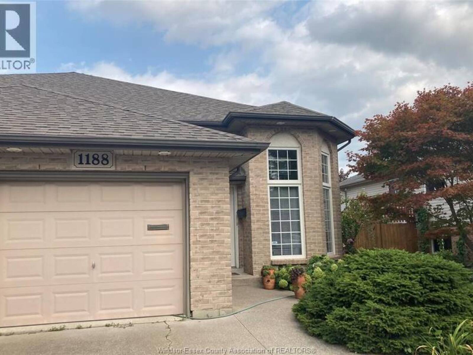 1188 ST. PAUL, Windsor, Ontario N8S 4T7