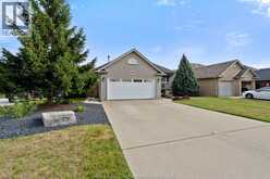 187 Mousseau CRESCENT | Lakeshore Ontario | Slide Image Thirty-seven