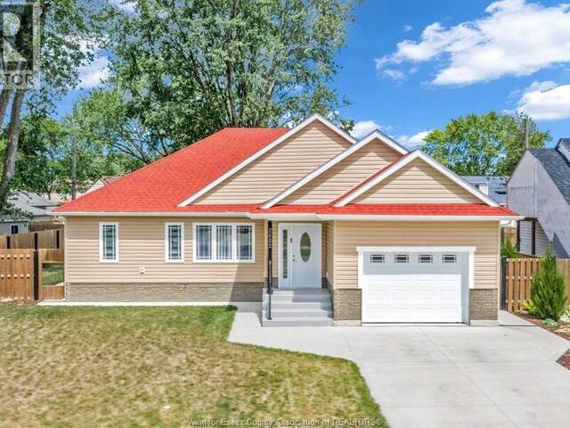 2482 ROSSINI Windsor Ontario, N8W 4R1 - 2 Bedrooms Home For Sale
