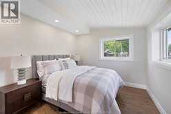 75 ISLAND | Tilbury Ontario | Slide Image Ten