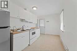 1564 LANGLOIS AVENUE | Windsor Ontario | Slide Image Sixteen