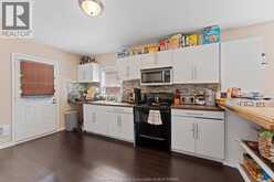 1564 LANGLOIS AVENUE | Windsor Ontario | Slide Image Eight
