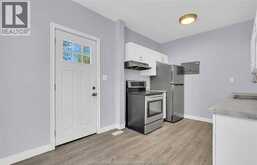294 LOUIS AVENUE | Windsor Ontario | Slide Image Six