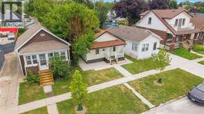 1626 ALBERT | Windsor Ontario | Slide Image Thirty-three