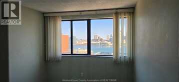 380 PELISSIER STREET Unit# 1806 | Windsor Ontario | Slide Image Ten