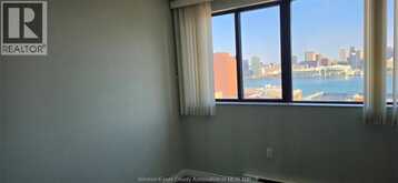 380 PELISSIER STREET Unit# 1806 | Windsor Ontario | Slide Image Eleven