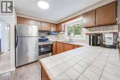 1045 REEDMERE ROAD | Windsor Ontario | Slide Image Eleven