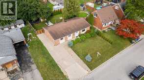 1045 REEDMERE ROAD | Windsor Ontario | Slide Image Thirty-three