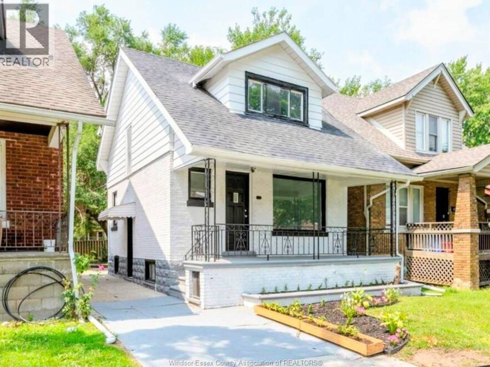 461 RANKIN AVENUE, Windsor, Ontario N9B 2R6