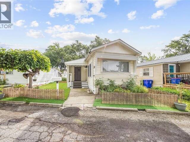 310 POMPANO AVENUE Windsor Ontario, N8W 2A7 - 1 Bedroom Home For Sale