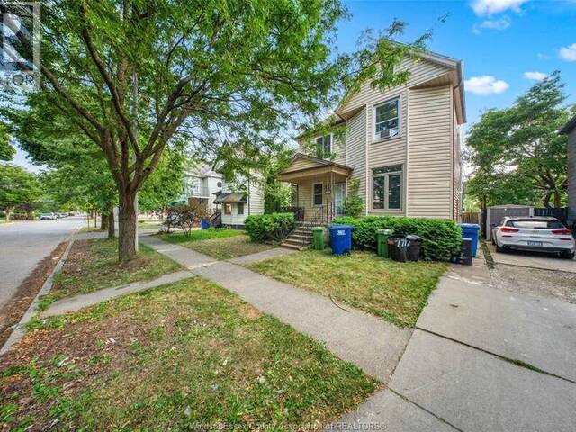 771 CHILVER ROAD Windsor Ontario, N8Y 2K1 - 6 Bedrooms Home For Sale