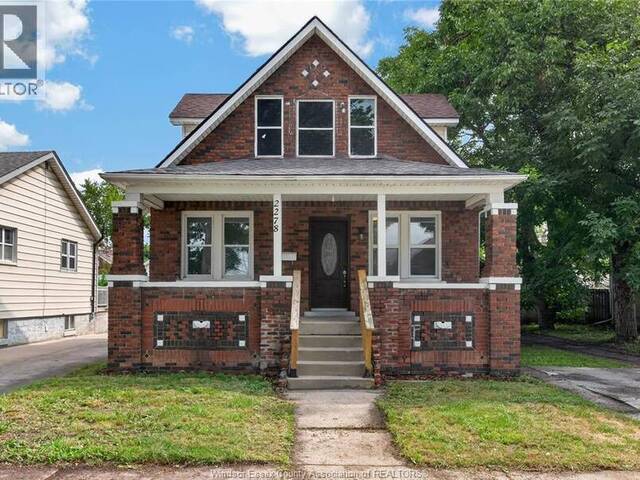 2278 CADILLAC Windsor Ontario, N8W 3Y1 - 5 Bedrooms Home For Sale