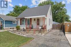 1042 EDWARD | Windsor Ontario | Slide Image Two